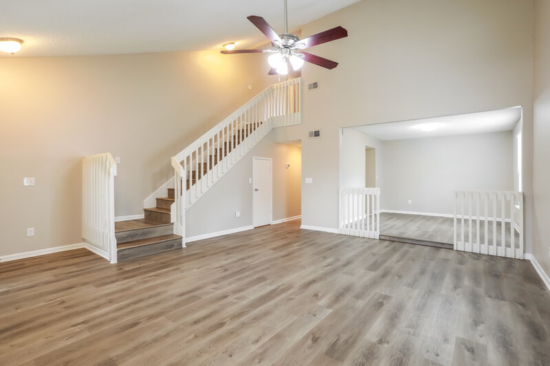 2,195/Mo, 4564 Cinderbed Dr Jacksonville, FL 32257 Living Room View 2