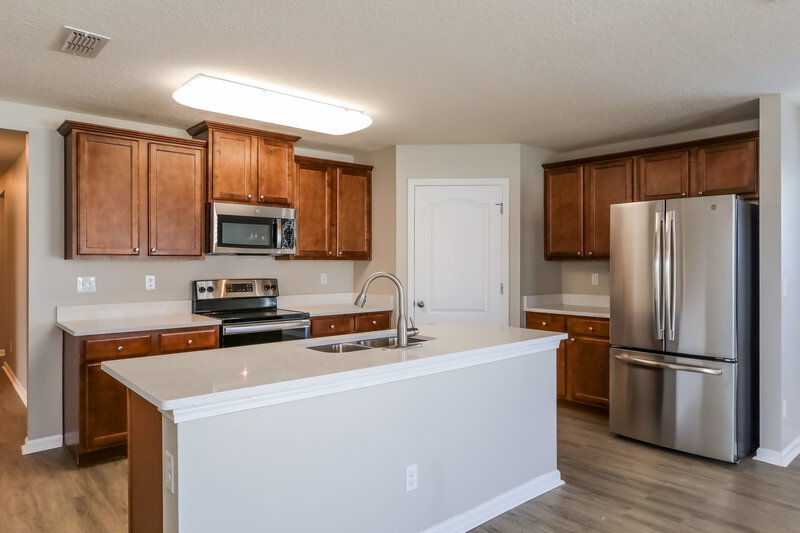 2,195/Mo, 3426 Canyon Falls Dr Green Cove Springs, FL 32043 Kitchen View