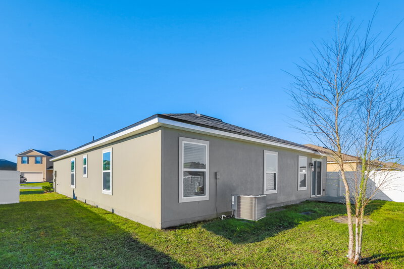 2,195/Mo, 3426 Canyon Falls Dr Green Cove Springs, FL 32043 Rear View 2