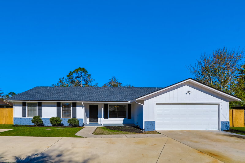 2,040/Mo, 818 Elmwood St Orange Park, FL 32065 External View