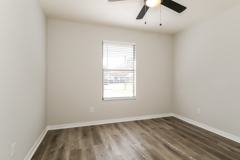 2,040/Mo, 818 Elmwood St Orange Park, FL 32065 Bedroom View 2