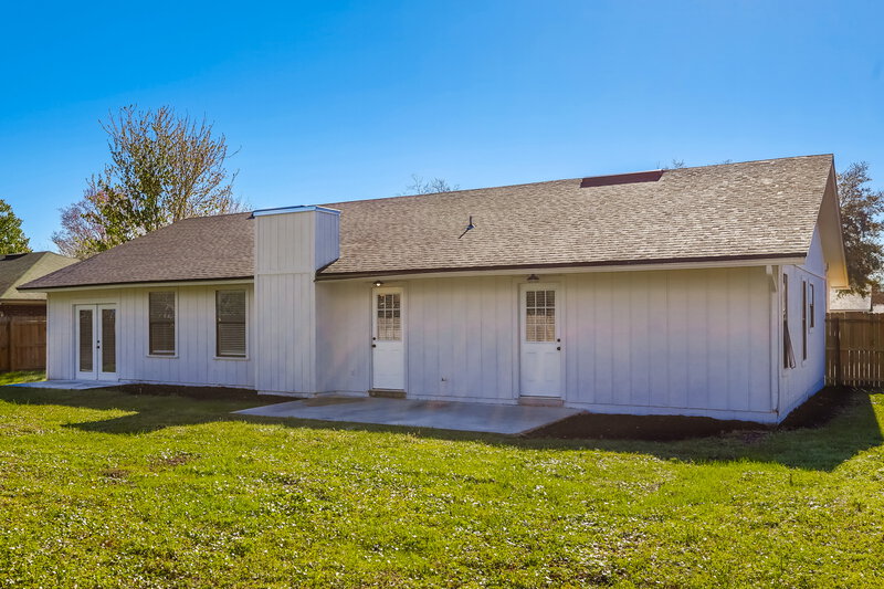 2,040/Mo, 818 Elmwood St Orange Park, FL 32065 Rear View