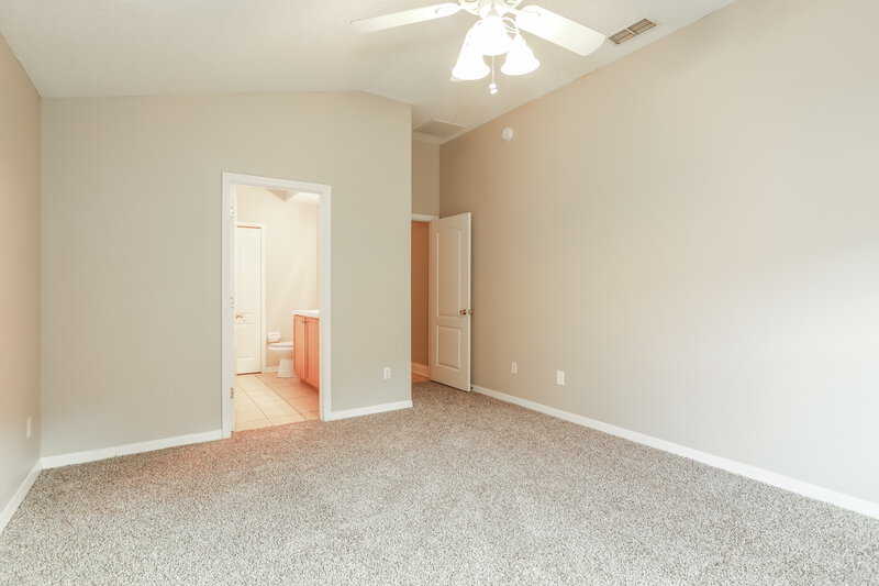 1,710/Mo, 3379 Highland Mill Ln Orange Park, FL 32065 Main Bedroom View 2