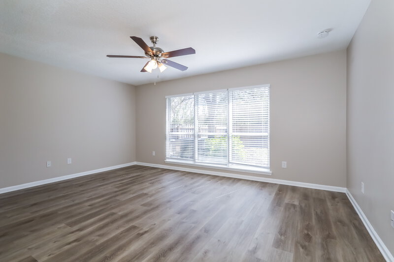 1,870/Mo, 995 Otter Creek Dr Orange Park, FL 32065 Main Bedroom View