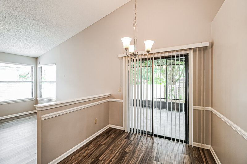 1,975/Mo, 8852 St Lucia Ct Jacksonville, FL 32256 Dining Room View