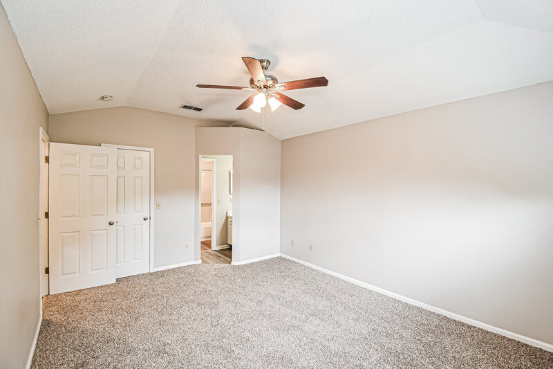 1,975/Mo, 8852 St Lucia Ct Jacksonville, FL 32256 Main Bedroom View 2