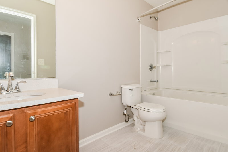 1,685/Mo, 2171 Brian Lakes Dr N Jacksonville, FL 32221 Bathroom View