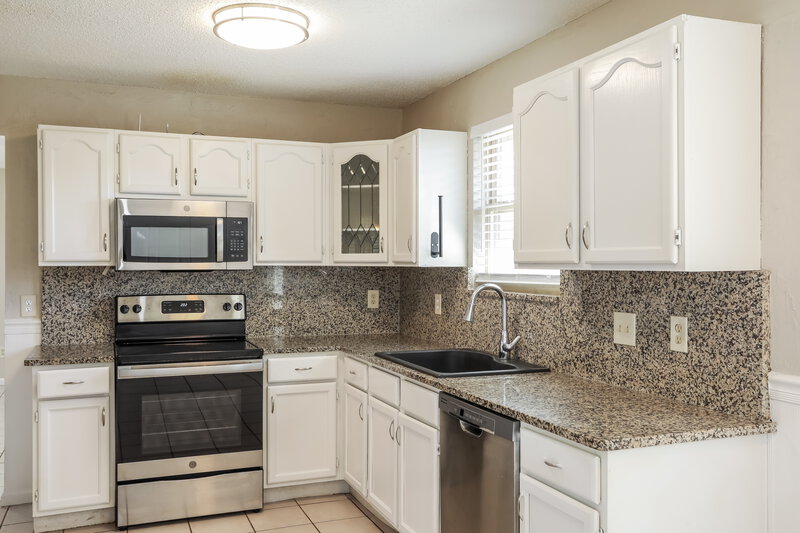 2,245/Mo, 10576 Inverness Dr Jacksonville, FL 32257 Kitchen View