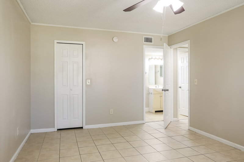 2,245/Mo, 10576 Inverness Dr Jacksonville, FL 32257 Main Bedroom View
