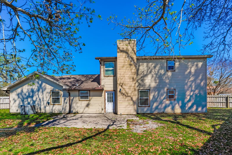 2,245/Mo, 10576 Inverness Dr Jacksonville, FL 32257 Rear View