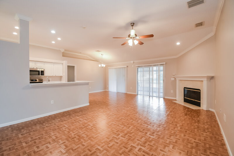 2,045/Mo, 2941 Turning Leaf Ln Jacksonville, FL 32221 Living Room View