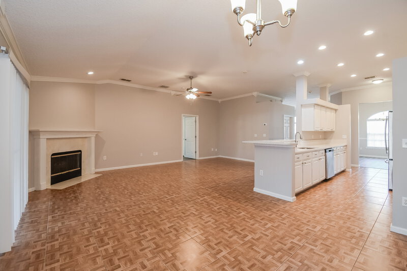 2,045/Mo, 2941 Turning Leaf Ln Jacksonville, FL 32221 Living Room View 2