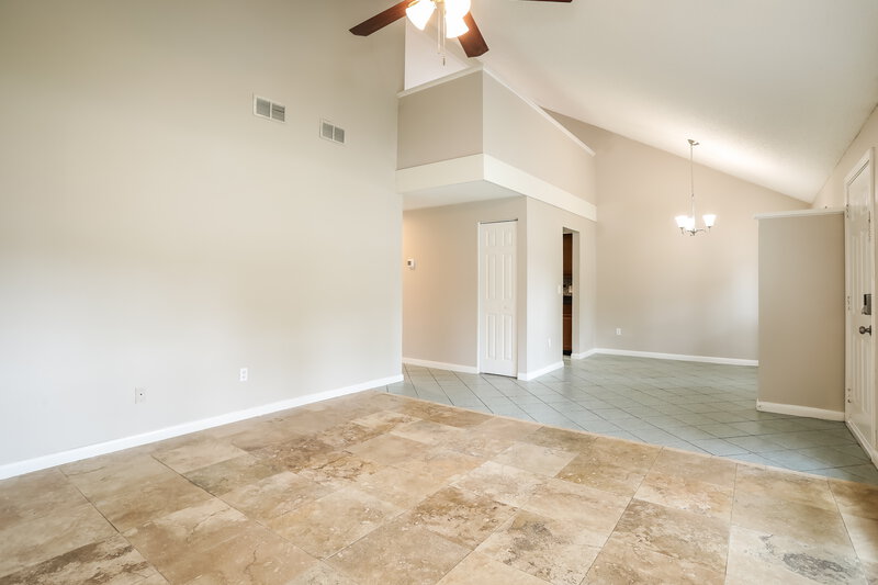 1,965/Mo, 10324 Arrow Forest Ct Jacksonville, FL 32257 Dining Room View