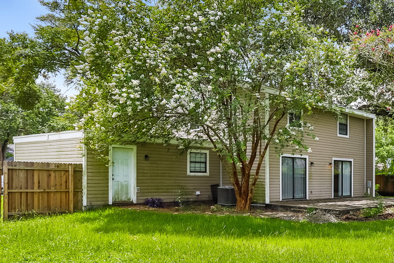 1,965/Mo, 10324 Arrow Forest Ct Jacksonville, FL 32257 Rear View 2