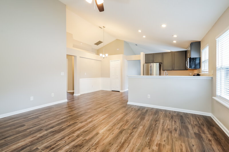 1,795/Mo, 1567 Canopy Oaks Dr Orange Park, FL 32065 Living Room View