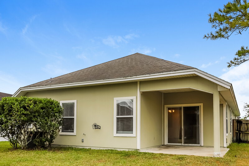 1,795/Mo, 1567 Canopy Oaks Dr Orange Park, FL 32065 Rear View