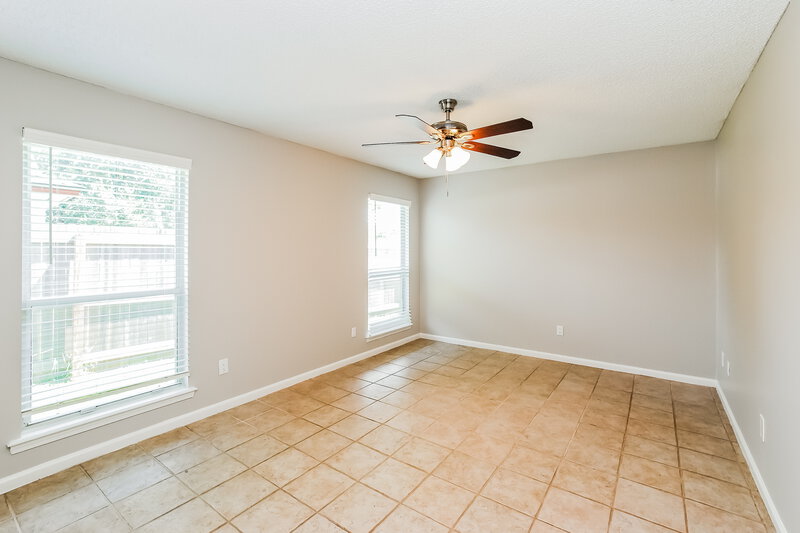 2,130/Mo, 3750 Barbizon Cir S Jacksonville, FL 32257 Main Bedroom View