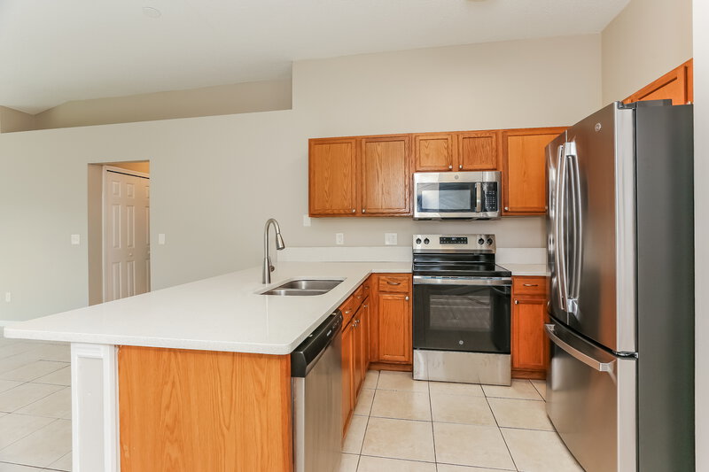 2,265/Mo, 2222 Thomas Lynch Ct Orange Park, FL 32073 Kitchen View