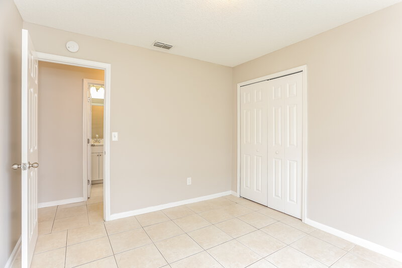 2,265/Mo, 2222 Thomas Lynch Ct Orange Park, FL 32073 Bedroom View 2