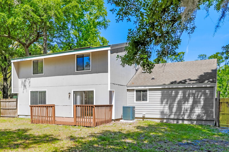 2,280/Mo, 11159 Wethersfield Ct Jacksonville, FL 32257 Rear View