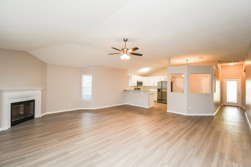 1,855/Mo, 1368 High Plains Dr W Jacksonville, FL 32218 Living Room View 2