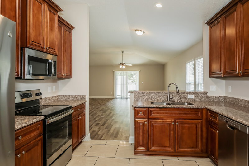 2,870/Mo, 8041 Byrd Landing Ct Jacksonville, FL 32244 Kitchen View