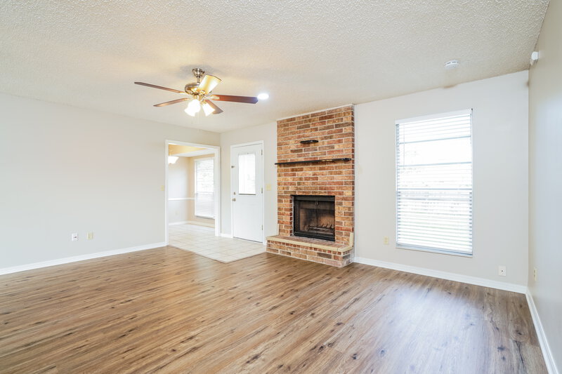 1,895/Mo, 2677 Aberdeen Ct Orange Park, FL 32065 Living Room View