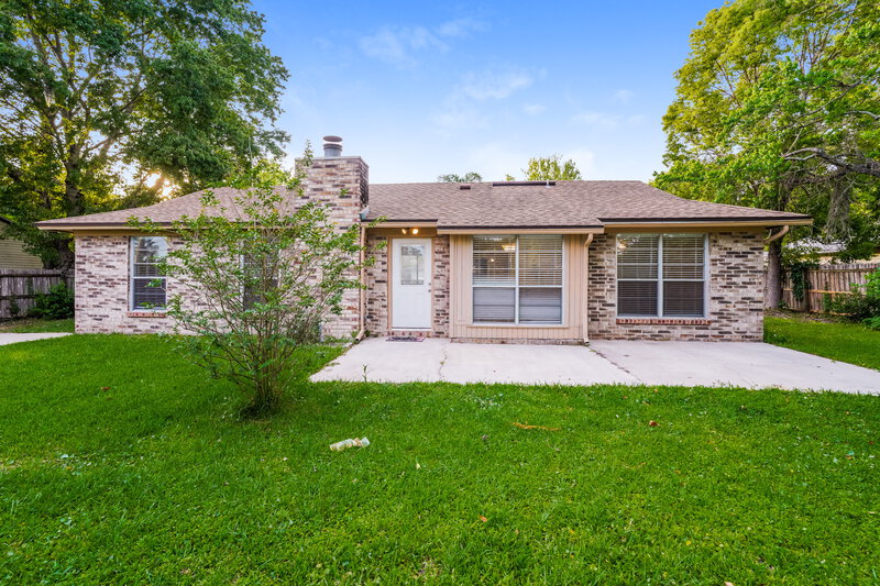 1,895/Mo, 2677 Aberdeen Ct Orange Park, FL 32065 Rear View