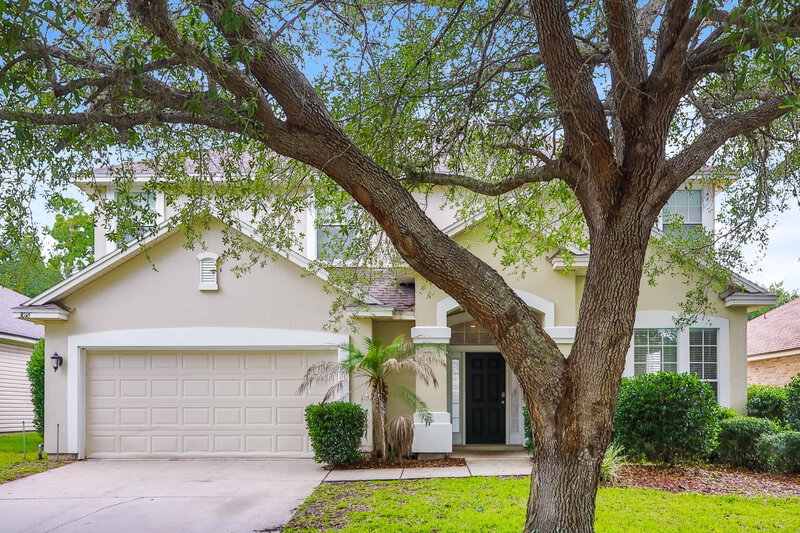 0/Mo, 3016 Stonewood Way Orange Park, FL 32065 External View