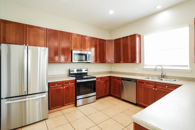 0/Mo, 3016 Stonewood Way Orange Park, FL 32065 Kitchen View