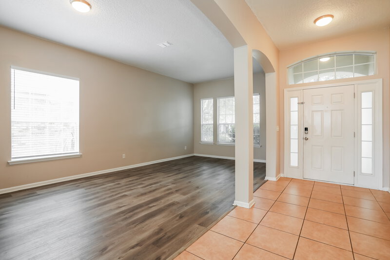 0/Mo, 3016 Stonewood Way Orange Park, FL 32065 Sitting Room View