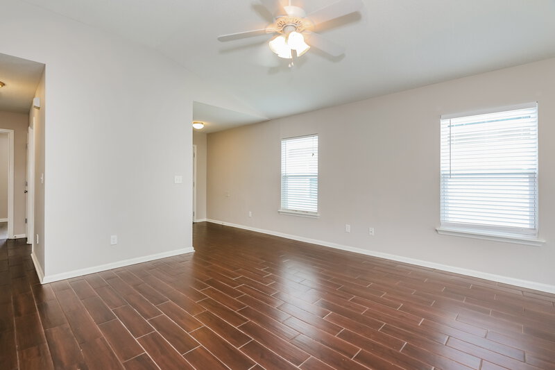 1,930/Mo, 1329 Biscayne Grove Ln Jacksonville, FL 32218 Misc View 3