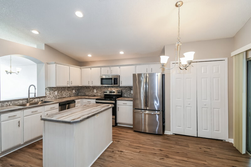 2,280/Mo, 3306 Lake Effie Ct N Jacksonville, FL 32277 Breakfast Nook View