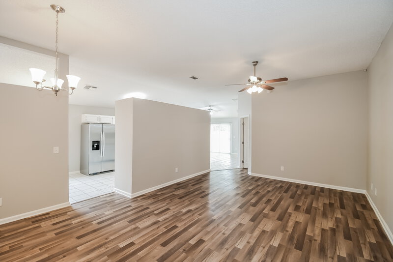 2,015/Mo, 7547 Ginger Tea Trail W Jacksonville, FL 32244 Living Room View