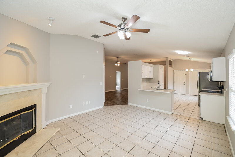 2,015/Mo, 7547 Ginger Tea Trail W Jacksonville, FL 32244 Dining Room View