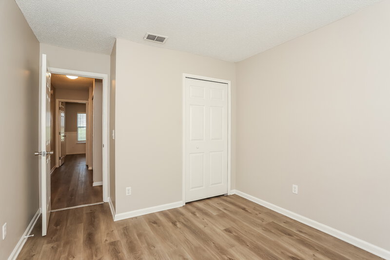 2,380/Mo, 1819 Burgess Hill Dr E Jacksonville, FL 32246 Bedroom View