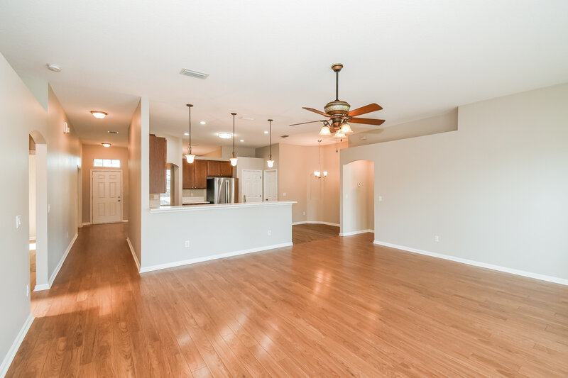 2,030/Mo, 15865 Twin Creek Dr Jacksonville, FL 32218 Living Room View 2