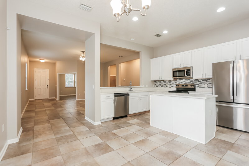 1,980/Mo, 1107 Morning Light Rd Jacksonville, FL 32218 Kitchen View