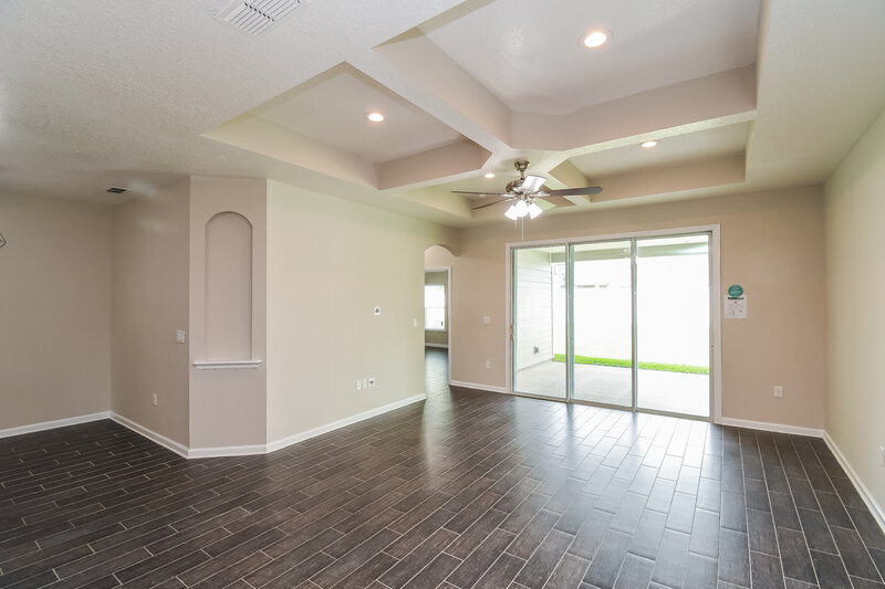 2,255/Mo, 15658 Spotted Saddle Cir Jacksonville, FL 32218 Living Room View
