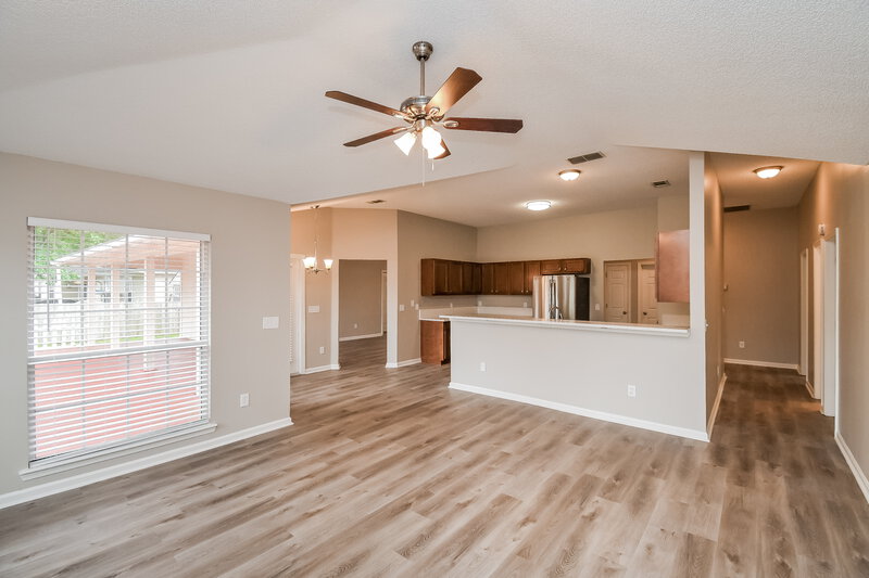 2,415/Mo, 12563 Reginald Dr Jacksonville, FL 32246 Dining Room View