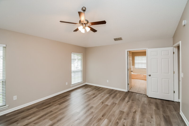 2,415/Mo, 12563 Reginald Dr Jacksonville, FL 32246 Main Bedroom View 2