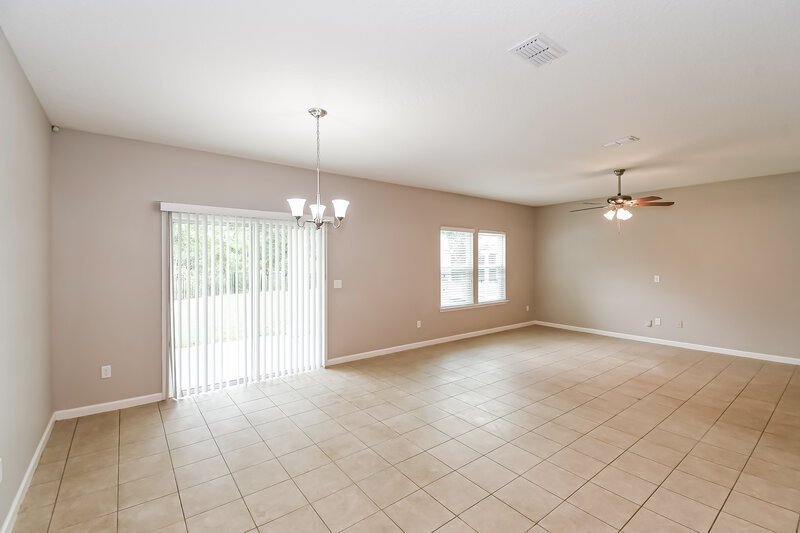 1,705/Mo, 11085 Haws Ln Jacksonville, FL 32218 Dining Room View