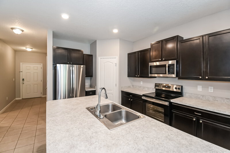 1,705/Mo, 11085 Haws Ln Jacksonville, FL 32218 Kitchen View 2