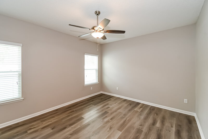 1,705/Mo, 11085 Haws Ln Jacksonville, FL 32218 Main Bedroom View