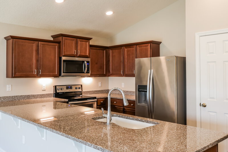 2,020/Mo, 840 Trellis Bay Dr Saint Augustine, FL 32092 Kitchen View