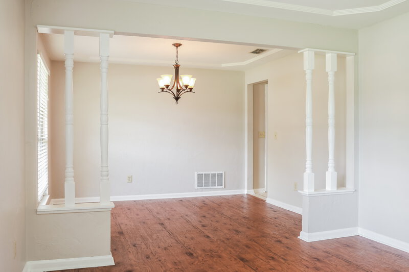 1,850/Mo, 2647 Beaumont Ct Orange Park, FL 32065 Sitting Room View