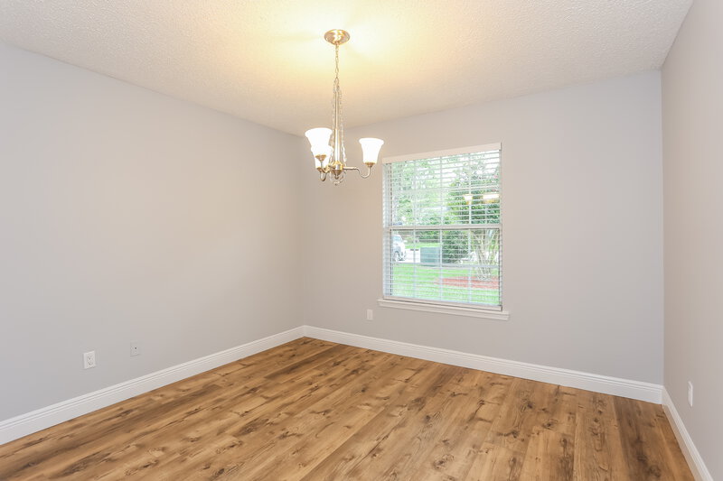 1,910/Mo, 8023 Mactavish Way E Jacksonville, FL 32244 Dining Room View