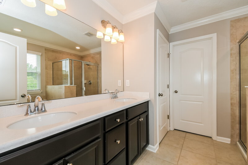 2,490/Mo, 9797 Ansley Lake Dr Jacksonville, FL 32222 Main Bathroom View