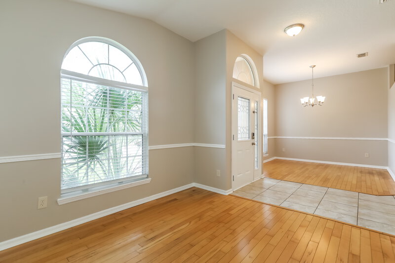 2,445/Mo, 12803 Quincy Bay Dr Jacksonville, FL 32224 Sitting Room View