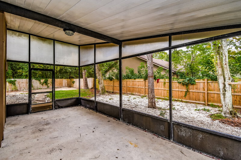 2,260/Mo, 4331 Walnut Bend Jacksonville, FL 32257 Sun Room View